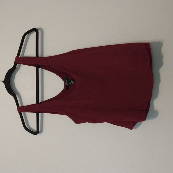 Burgundy - Picture 1 of 3